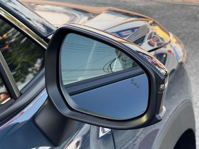 トヨタ カローラクロス　ハイブリッド １．８ ハイブリッド Ｚ R7年 (九州・沖縄) 99