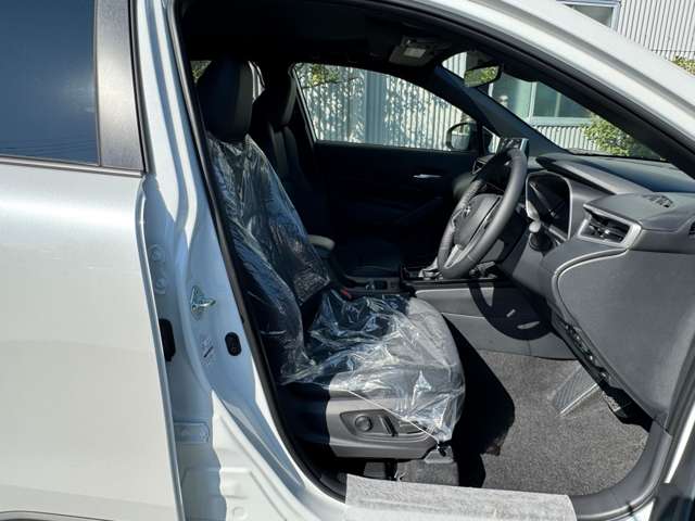 トヨタ カローラクロス　ハイブリッド １．８ ハイブリッド Ｚ R7年 (九州・沖縄) 99