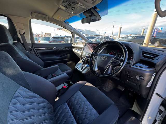 トヨタ ヴェルファイア ２．５ Ｚ H30年 (九州・沖縄) 99