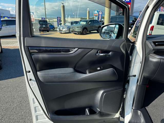 トヨタ ヴェルファイア ２．５ Ｚ H30年 (九州・沖縄) 99