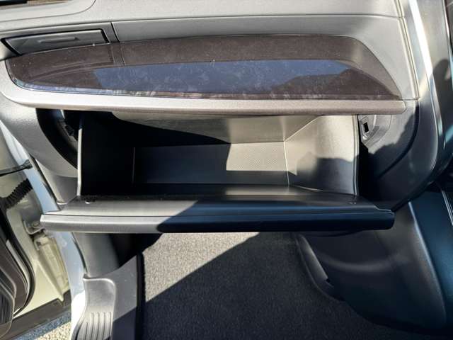 トヨタ ヴェルファイア ２．５ Ｚ H30年 (九州・沖縄) 99