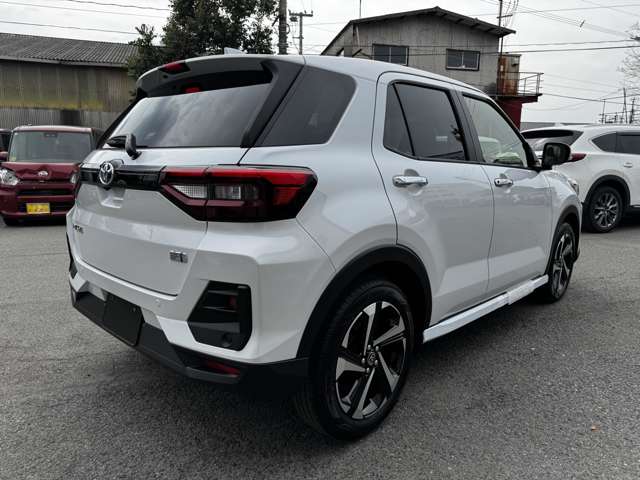 トヨタ ライズ　ハイブリッド ハイブリッド １．２ Ｚ R7年 (九州・沖縄) 99