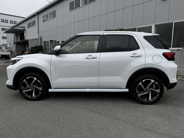 トヨタ ライズ　ハイブリッド ハイブリッド １．２ Ｚ R7年 (九州・沖縄) 99