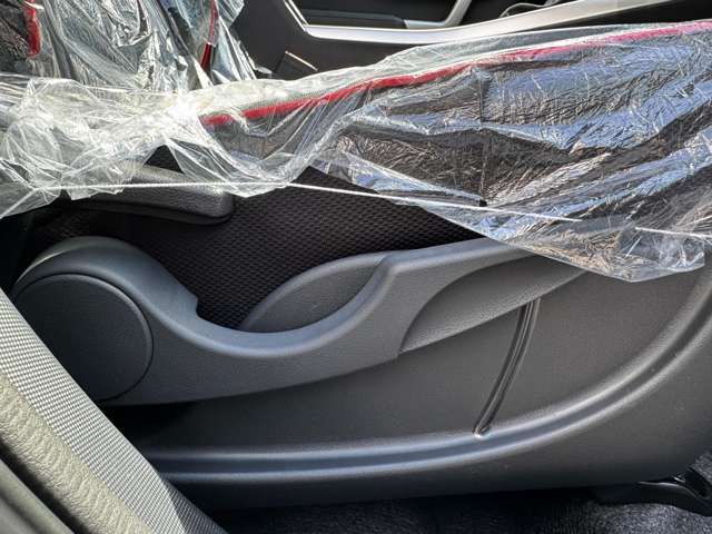 トヨタ ライズ　ハイブリッド ハイブリッド １．２ Ｚ R7年 (九州・沖縄) 99