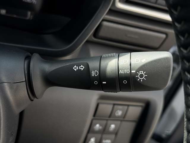 トヨタ ライズ　ハイブリッド ハイブリッド １．２ Ｚ R7年 (九州・沖縄) 99