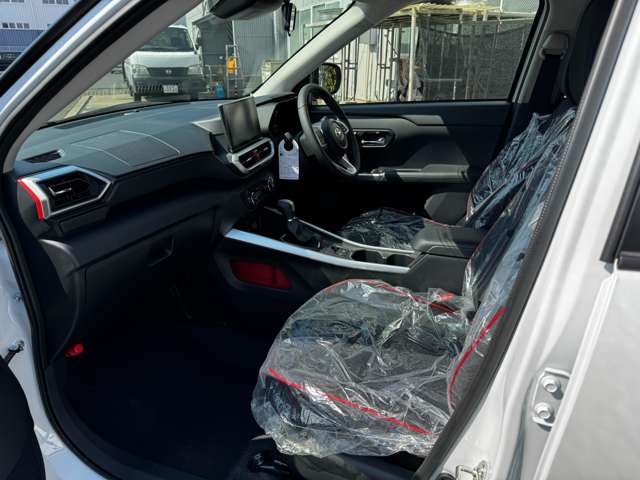 トヨタ ライズ　ハイブリッド ハイブリッド １．２ Ｚ R7年 (九州・沖縄) 99