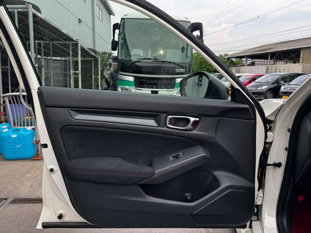 ホンダ シビック ２．０ R7年 (九州・沖縄) 99