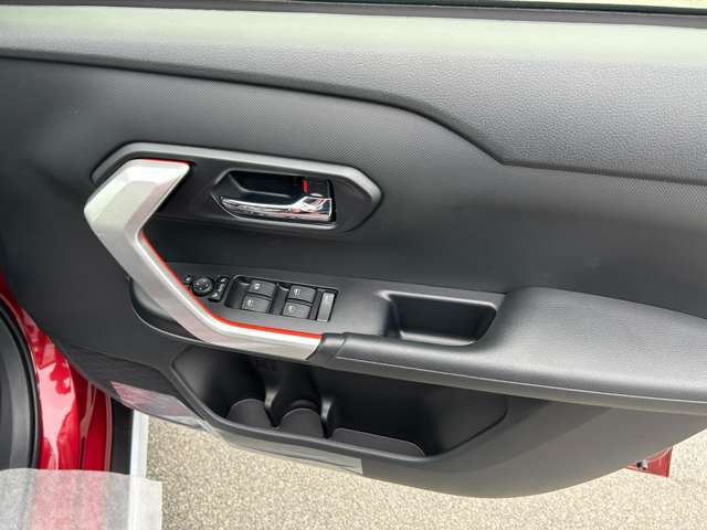 トヨタ ライズ　ハイブリッド ハイブリッド １．２ Ｚ R7年 (九州・沖縄) 99