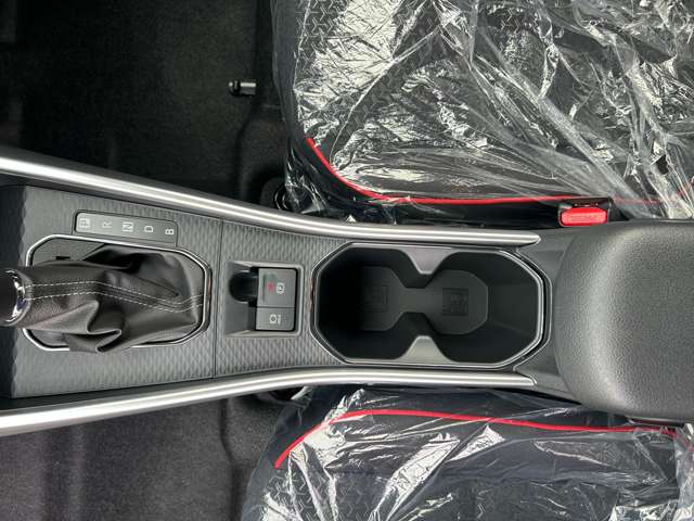 トヨタ ライズ　ハイブリッド ハイブリッド １．２ Ｚ R7年 (九州・沖縄) 99