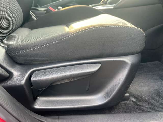 マツダ デミオ １．５ １５Ｓ ツーリング H30年 (九州・沖縄) 99