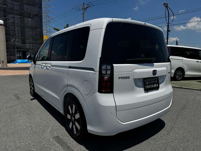 ホンダ フリード　ハイブリッド １．５ Ｅ：ＨＥＶ エアー ＥＸ R7年 (九州・沖縄) 99