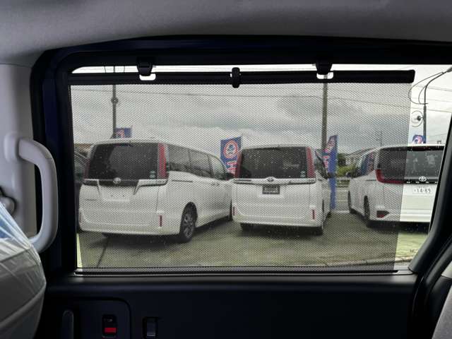 ホンダ フリード　ハイブリッド １．５ Ｅ：ＨＥＶ エアー ＥＸ R7年 (九州・沖縄) 99