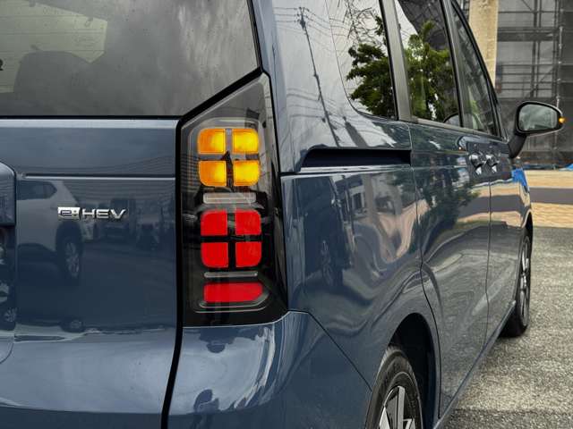 ホンダ フリード　ハイブリッド １．５ Ｅ：ＨＥＶ エアー ＥＸ R7年 (九州・沖縄) 99