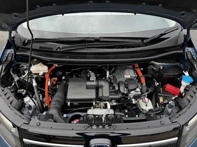 ホンダ フリード　ハイブリッド １．５ Ｅ：ＨＥＶ エアー ＥＸ R7年 (九州・沖縄) 99