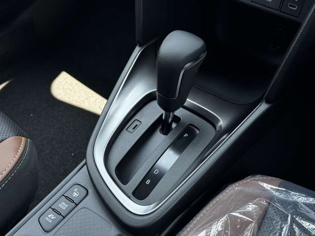 トヨタ ヤリスクロス　ハイブリッド １．５ ハイブリッド Ｚ アドベンチャー R7年 (九州・沖縄) 99