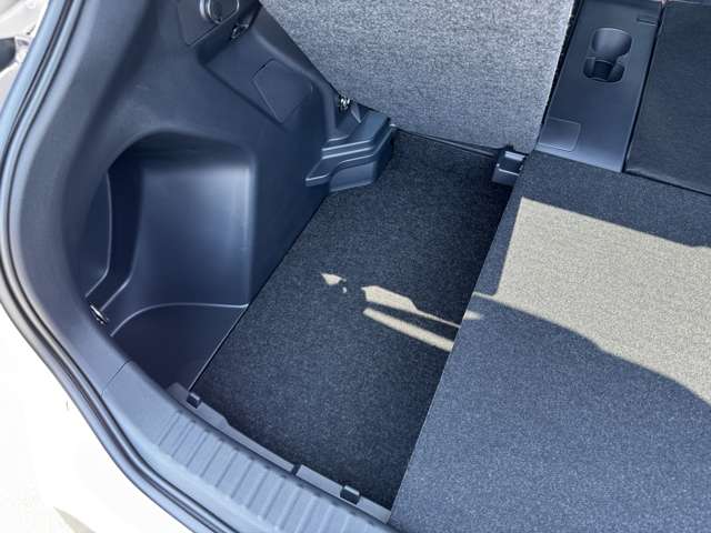 トヨタ ヤリスクロス　ハイブリッド １．５ ハイブリッド Ｚ アドベンチャー R7年 (九州・沖縄) 99