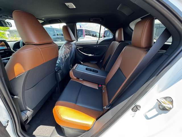 トヨタ ヤリスクロス　ハイブリッド １．５ ハイブリッド Ｚ アドベンチャー R7年 (九州・沖縄) 99