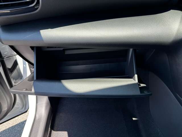 トヨタ ヤリスクロス　ハイブリッド １．５ ハイブリッド Ｚ アドベンチャー R7年 (九州・沖縄) 99