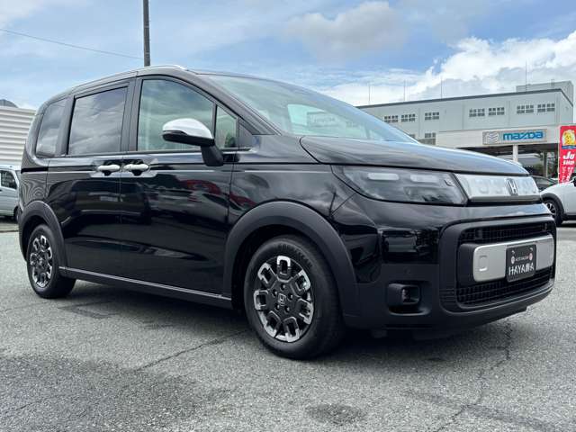 ホンダ フリード　ハイブリッド １．５ Ｅ：ＨＥＶ クロスター R7年 (九州・沖縄) 99