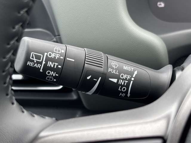 ホンダ フリード　ハイブリッド １．５ Ｅ：ＨＥＶ クロスター R7年 (九州・沖縄) 99