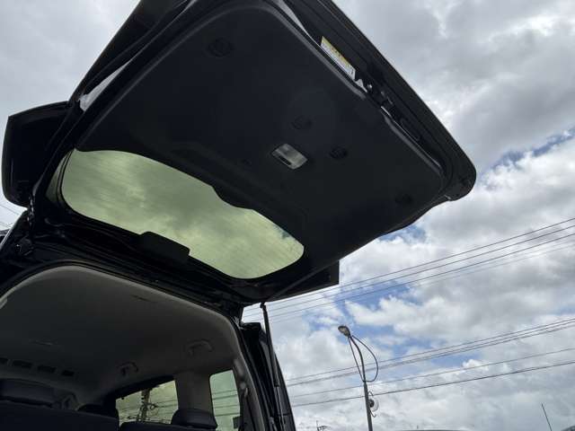 ホンダ フリード　ハイブリッド １．５ Ｅ：ＨＥＶ クロスター R7年 (九州・沖縄) 99