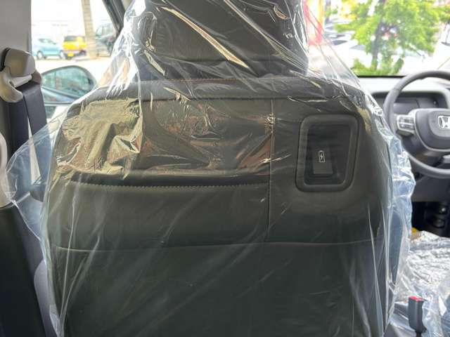 ホンダ フリード　ハイブリッド １．５ Ｅ：ＨＥＶ クロスター R7年 (九州・沖縄) 99