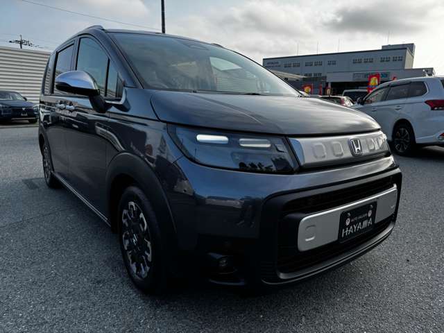 ホンダ フリード　ハイブリッド １．５ Ｅ：ＨＥＶ クロスター R7年 (九州・沖縄) 99