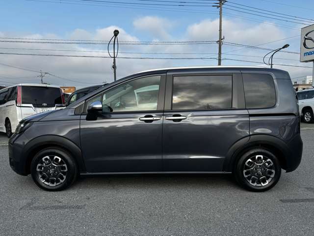 ホンダ フリード　ハイブリッド １．５ Ｅ：ＨＥＶ クロスター R7年 (九州・沖縄) 99