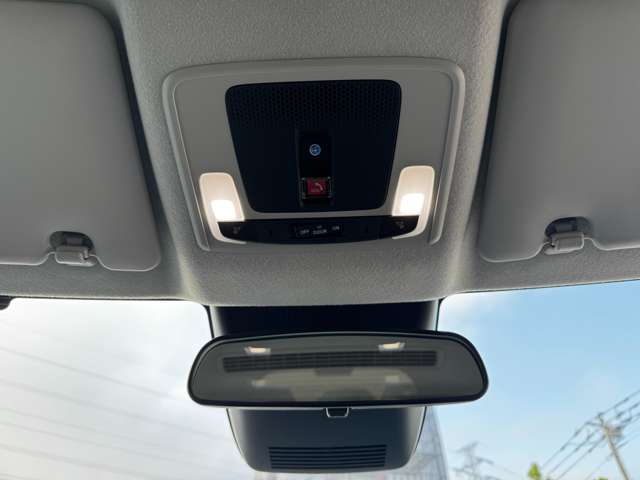 ホンダ フリード　ハイブリッド １．５ Ｅ：ＨＥＶ クロスター R7年 (九州・沖縄) 99