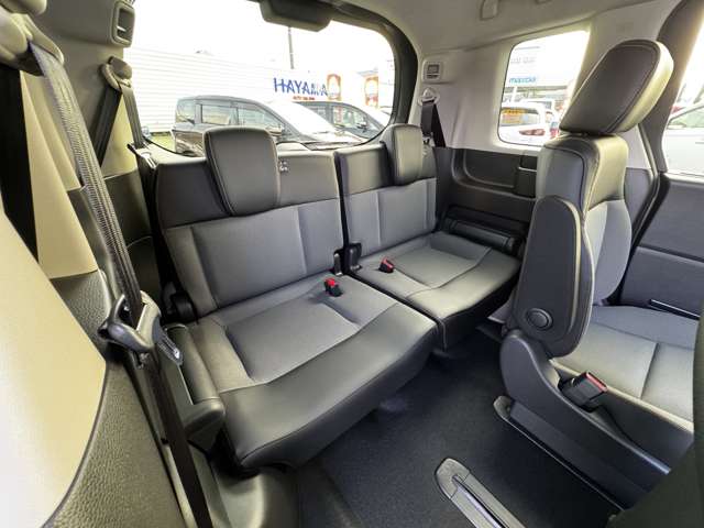 ホンダ フリード　ハイブリッド １．５ Ｅ：ＨＥＶ クロスター R7年 (九州・沖縄) 99