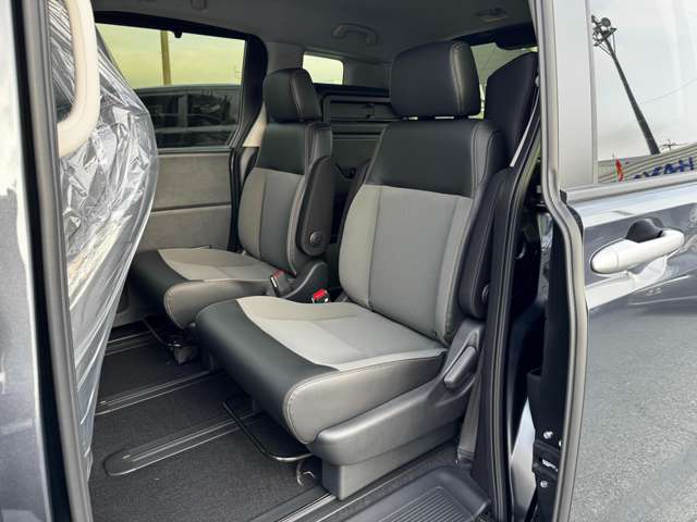 ホンダ フリード　ハイブリッド １．５ Ｅ：ＨＥＶ クロスター R7年 (九州・沖縄) 99