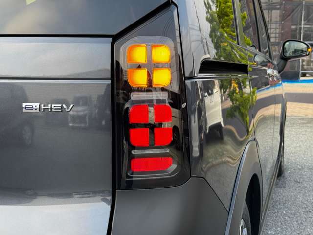 ホンダ フリード　ハイブリッド １．５ Ｅ：ＨＥＶ クロスター R7年 (九州・沖縄) 99