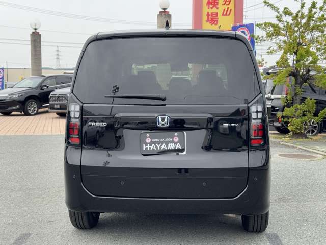 ホンダ フリード　ハイブリッド １．５ Ｅ：ＨＥＶ エアー ＥＸ R7年 (九州・沖縄) 99