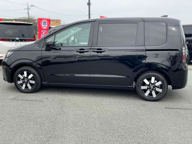 ホンダ フリード　ハイブリッド １．５ Ｅ：ＨＥＶ エアー ＥＸ R7年 (九州・沖縄) 99