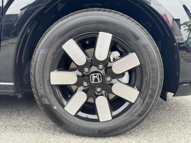 ホンダ フリード　ハイブリッド １．５ Ｅ：ＨＥＶ エアー ＥＸ R7年 (九州・沖縄) 99