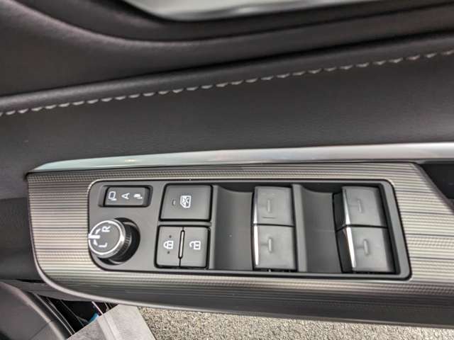 トヨタ ハリアー　ハイブリッド ２．５ ハイブリッド Ｇ R7年 (九州・沖縄) 99