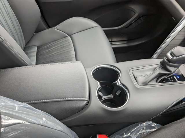 トヨタ ハリアー　ハイブリッド ２．５ ハイブリッド Ｇ R7年 (九州・沖縄) 99