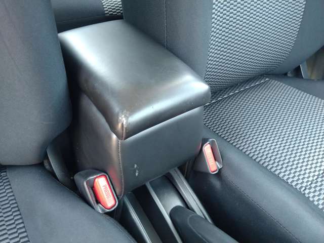 日産 マーチ １．２ Ｓ H30年 (九州・沖縄) 99