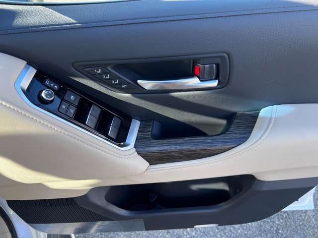 トヨタ ランドクルーザー ３．５ ＺＸ ４ＷＤ R5年 (九州・沖縄) 99