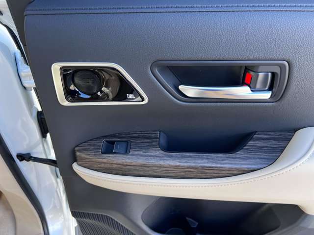 トヨタ ランドクルーザー ３．５ ＺＸ ４ＷＤ R5年 (九州・沖縄) 99