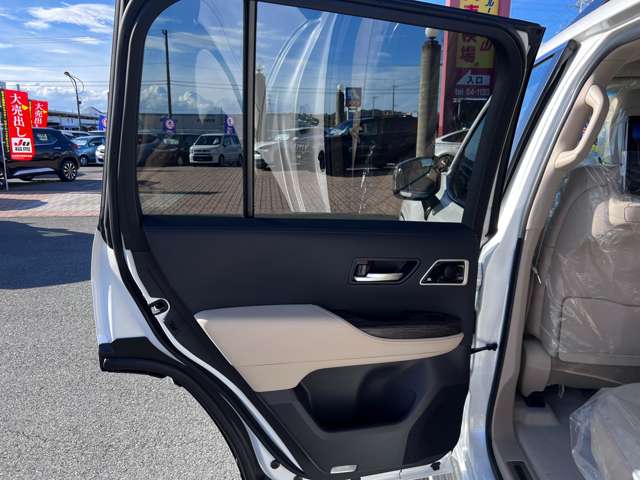 トヨタ ランドクルーザー ３．５ ＺＸ ４ＷＤ R5年 (九州・沖縄) 99