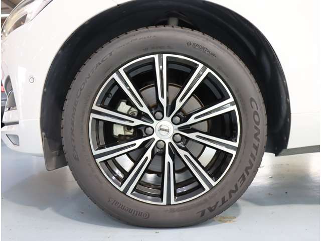 ボルボ ＸＣ６０ Ｄ４ ＡＷＤ インスクリプション ディーゼルターボ ４ＷＤ H30年 (近畿) 99