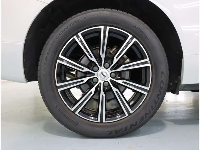 ボルボ ＸＣ６０ Ｄ４ ＡＷＤ インスクリプション ディーゼルターボ ４ＷＤ H30年 (近畿) 99