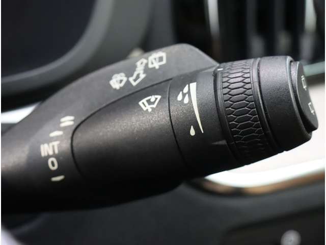 ボルボ ＸＣ６０ Ｄ４ ＡＷＤ インスクリプション ディーゼルターボ ４ＷＤ H30年 (近畿) 99