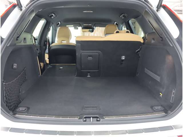 ボルボ ＸＣ６０ Ｄ４ ＡＷＤ インスクリプション ディーゼルターボ ４ＷＤ H30年 (近畿) 99