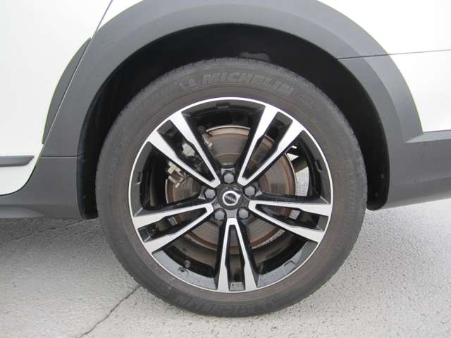 ボルボ Ｖ９０クロスカントリー Ｄ４ ＡＷＤ ディーゼルターボ ４ＷＤ R2年 (四国) 99