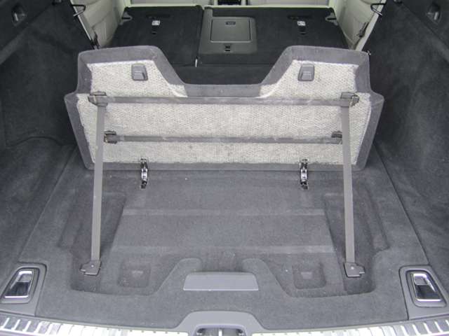 ボルボ Ｖ９０クロスカントリー Ｄ４ ＡＷＤ ディーゼルターボ ４ＷＤ R2年 (四国) 99