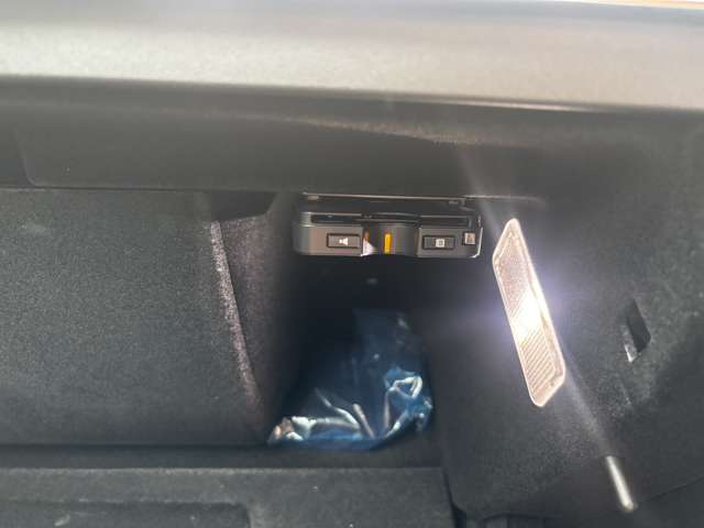 プジョー ３００８ ＧＴライン ブルーＨＤＩ ディーゼルターボ R2年 (東北) 99