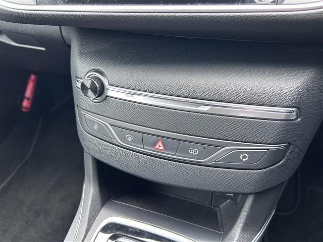 プジョー ３０８ アリュール ブルーＨＤＩ ディーゼルターボ R2年 (東北) 99