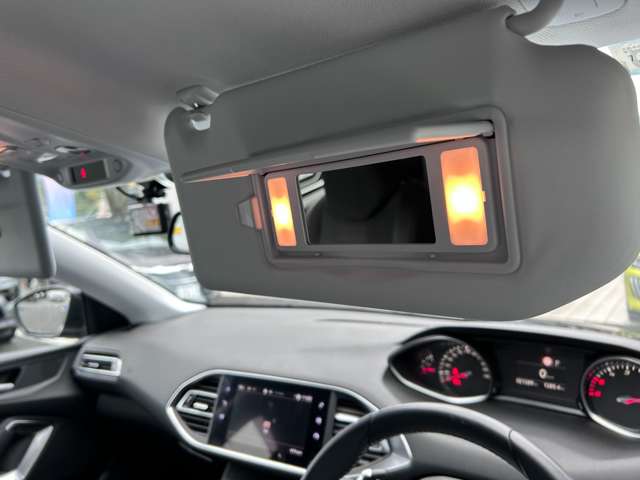 プジョー ３０８ アリュール ブルーＨＤＩ ディーゼルターボ R2年 (東北) 99